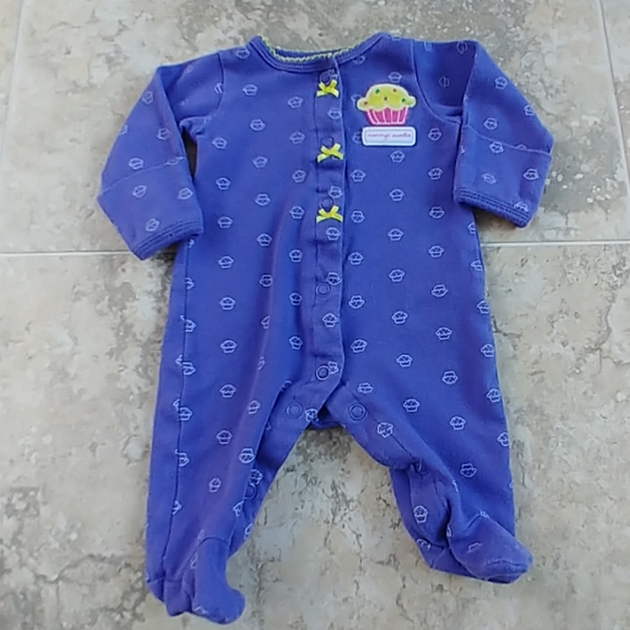 Set of 3 Carter's newborn one pieces - Picture 7 of 8